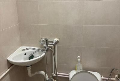 Garsonieră decomandată în Războieni - 9