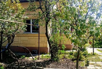 Casă cu 3 camere cu Teren 390 Mp în Jiului - 2