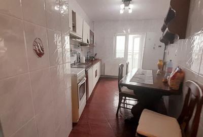 Cartier CFR  Targoviste, inchiriere apartament spatios, 2 camere - 3