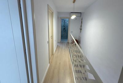 Duplex cu 4 camere cu Canalizare în Central - 27