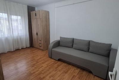 Garsonieră decomandată în Găvana