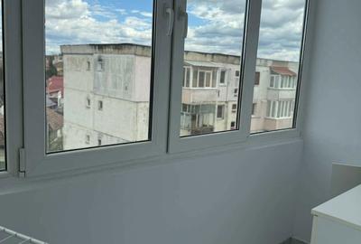 Apartament cu 3 camere decomandat în Central - 3