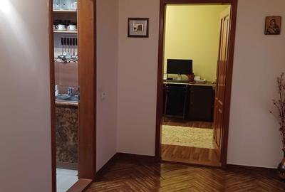 Apartament cu 3 camere decomandat în Ultracentral - 3