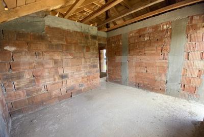 Casa familiala la rosu in suprafat utila de 199 mp si 400 mp - 4