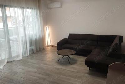 Apartament cu 3 camere semidecomandat în Central - 3