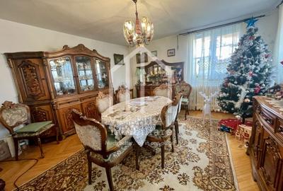 Casă individuală cu 7 camere cu Canalizare în Trei Stejari - 4