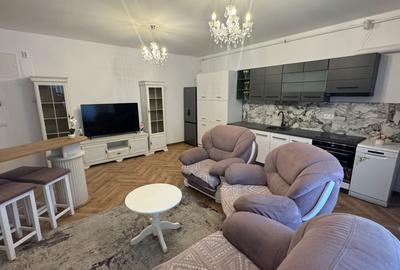 Apartament cu 3 camere decomandat, mobilat în Lazaret - 4