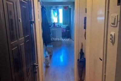 Garsonieră semidecomandată în Titan