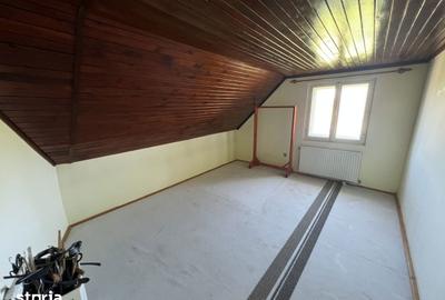 Casă cu 5 camere cu Teren 2607 Mp în Păulești - 14