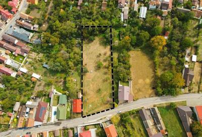 Teren de 3290 mp, în Central - 3