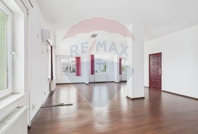 Birou, de 85 mp, în Sud - 10