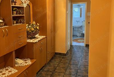 Vand apartament zona centru - 3