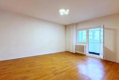 Apartament cu 3 camere decomandat în Tei - 15
