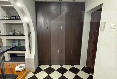 Apartament cu 3 camere în Grădiște - 10