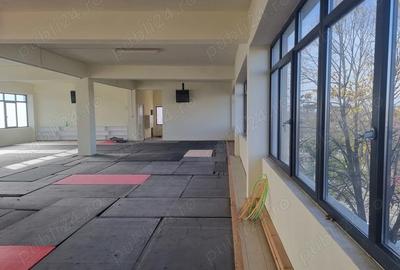 Spațiu comercial, de 210 mp, în Gării - 5