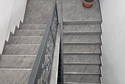 Casă individuală cu 4 camere cu Canalizare în Brătianu - 11