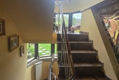 Casă individuală cu 7 camere în Central - 6