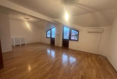 Casă cu 8 camere cu Canalizare în Floreasca - 4