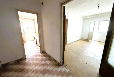 Apartament cu 2 camere decomandat în Central - 3