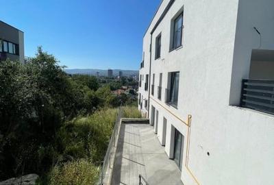 Duplex cu 4 camere cu Canalizare în Dâmbul Rotund - 2