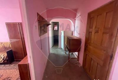 Apartament cu 2 camere decomandat în Valea Aurie - 5