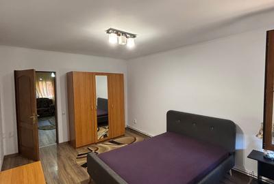 Apartament cu 3 camere decomandat în Central - 2
