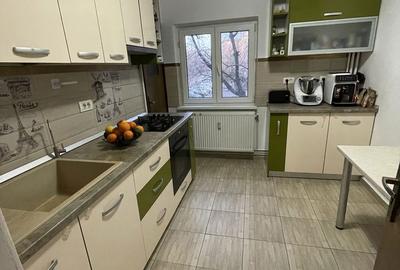 Apartament cu 2 camere semidecomandat, mobilat în Aviației - 4