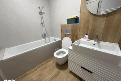 Apartament cu 3 camere decomandat în Noua - 7