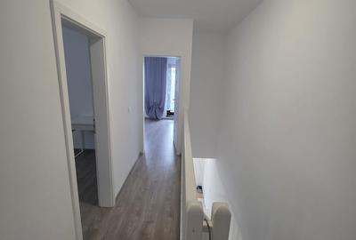 Casă cu 4 camere cu Teren 250 Mp în Bucium - 18