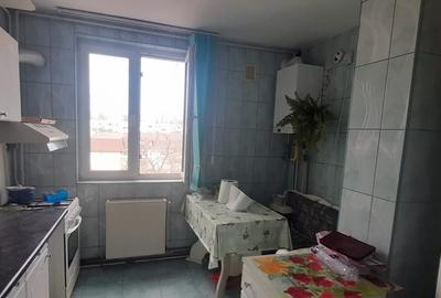 Apartament cu 3 camere decomandat în Drumul Taberei - 7