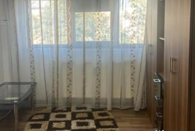 Casă cu 7 camere cu Teren 1200 Mp în Cârcea - 5