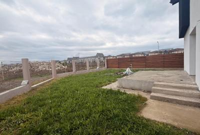 Casă individuală cu 3 camere cu Canalizare în Central - 13