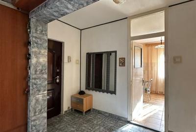 Apartament 4 camere, conf. sporit cu boxa si loc de parcare, str. Bucuresti - 13