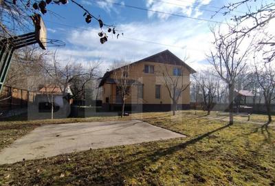 Casă cu 4 camere cu Teren 1300 Mp în Central - 4