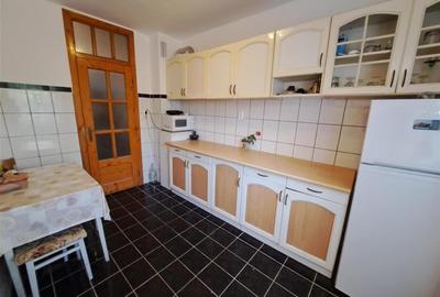 RECO  apartament 3camere Vasile Conta - 10