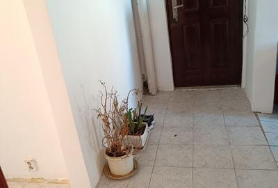 Apartament cu 3 camere decomandat în Central - 1