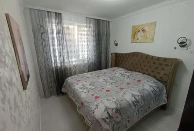 Apartament cu 2 camere decomandat în Triaj