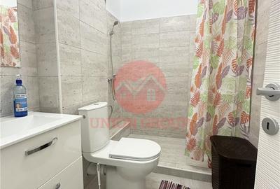 Apartament cu 2 camere decomandat în Central - 2
