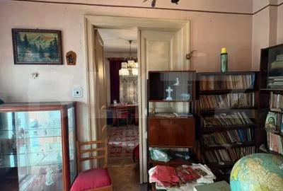 Casă cu 5 camere cu Teren 382 Mp în Republicii - 9