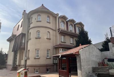 Casă individuală cu 12 camere cu Canalizare în Unirii - 5