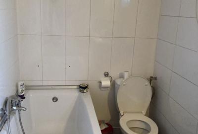 Casă cu 3 camere în Km 5 - 6