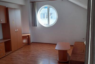 Apartament cu 3 camere decomandat în Zorilor - 1