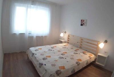 Apartament cu 2 camere decomandat în Tractorul - 7