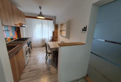 Garsoniera Bulevardul DECEBAL 24, STRADAL - 40 mp, DIRECT PROPRIETAR-COMISION 0% - 8
