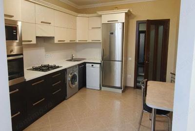 Apartament cu 2 camere decomandat în Obor