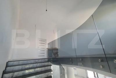 Casă cu 7 camere cu Teren 489 Mp în Central - 5