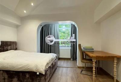 Apartament cu 3 camere decomandat în Tătărași - 2