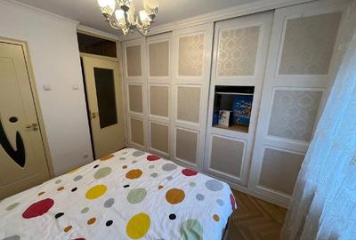 Apartament cu 3 camere decomandat în Răcădău - 8