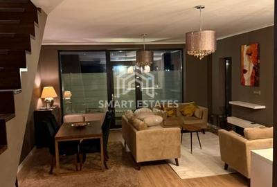 Duplex cu 6 camere cu Canalizare în Central - 4