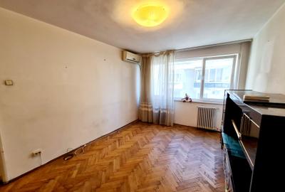 2 camere Cismigiu - Sala Palatului et 5/8 bloc 1968 pret negociabil - 5